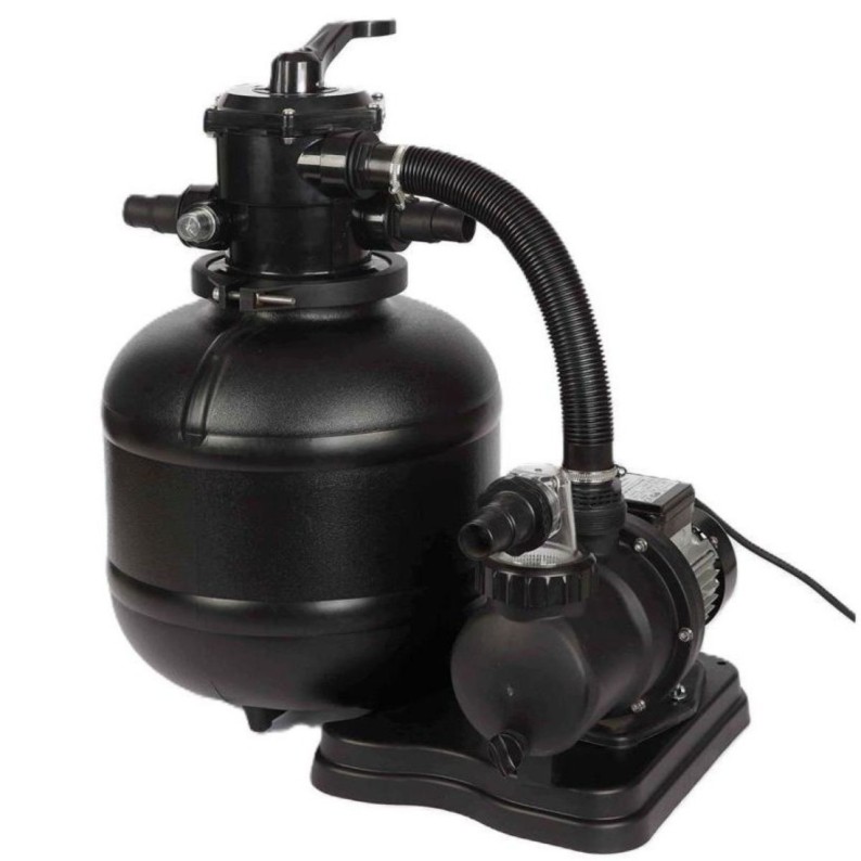 Zwembad AQUA 7 x 3.75 – H.1.45 m, zand, met beugels vastgeschroefd aan beton