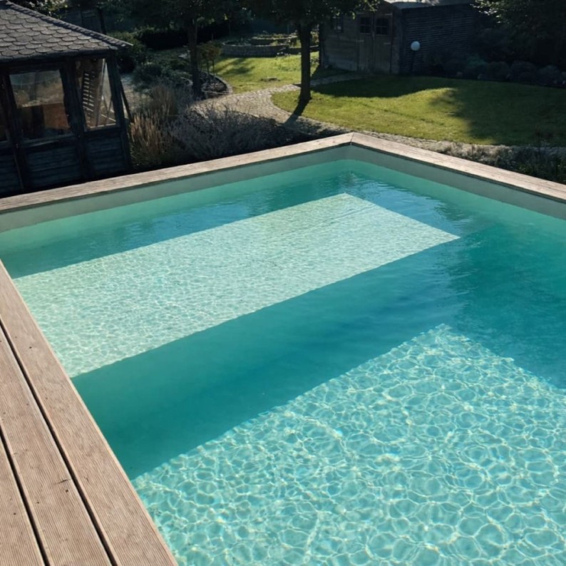 Zwembad NEMO 4.3 x 3 – H.1.18 m met strand, zand, met in te betonneren steunen
