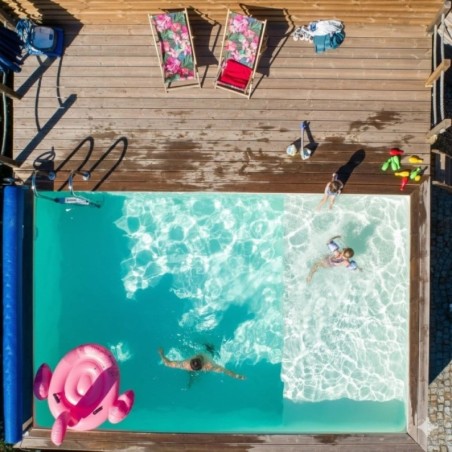 Zwembad AQUA 7 x 3.75 – H.1.45 m met strand, zand, met in te betonneren steunen