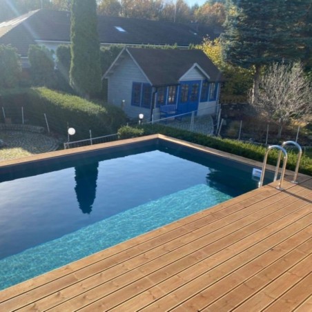 Zwembad AQUA 7 x 3.75 – H.1.45 m, grijs, met beugels vastgeschroefd aan beton